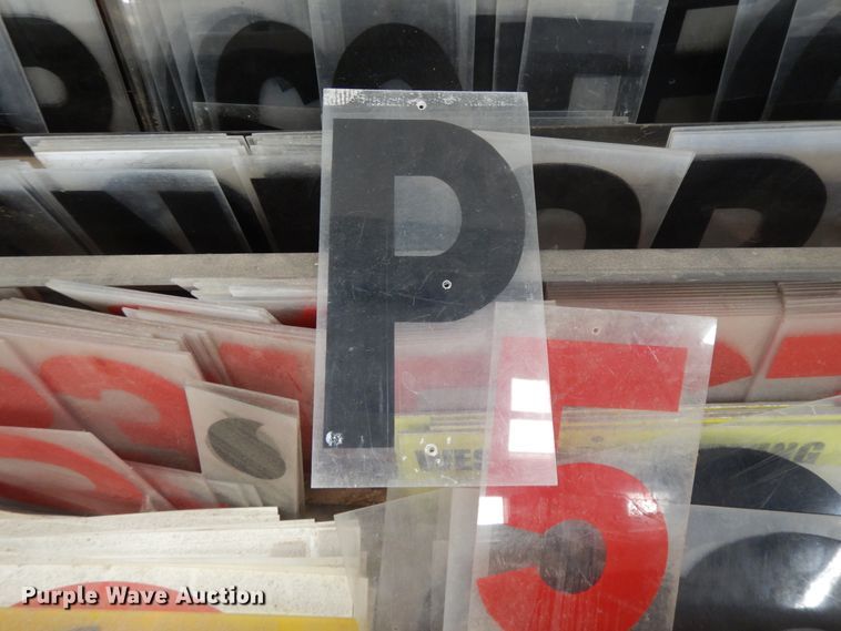 image for item DF5153 Lettering