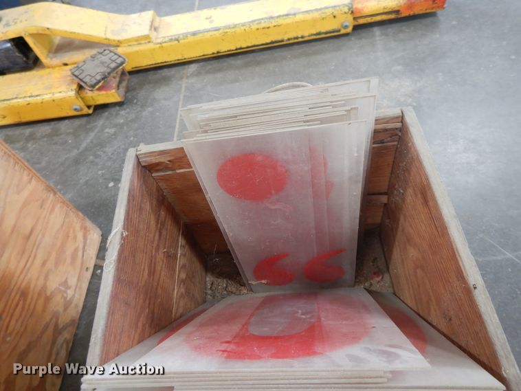 image for item DF5153 Lettering