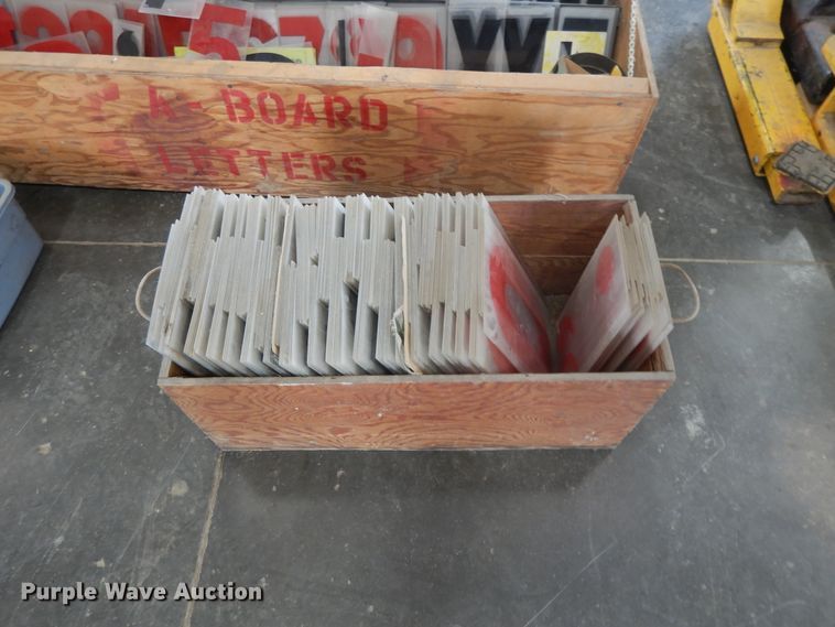 image for item DF5153 Lettering