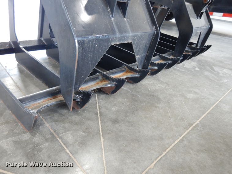image for item DF5154 80"W skid steer root grapple bucket