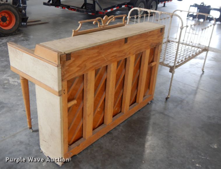 image for item DF5161 Wurlitzer piano