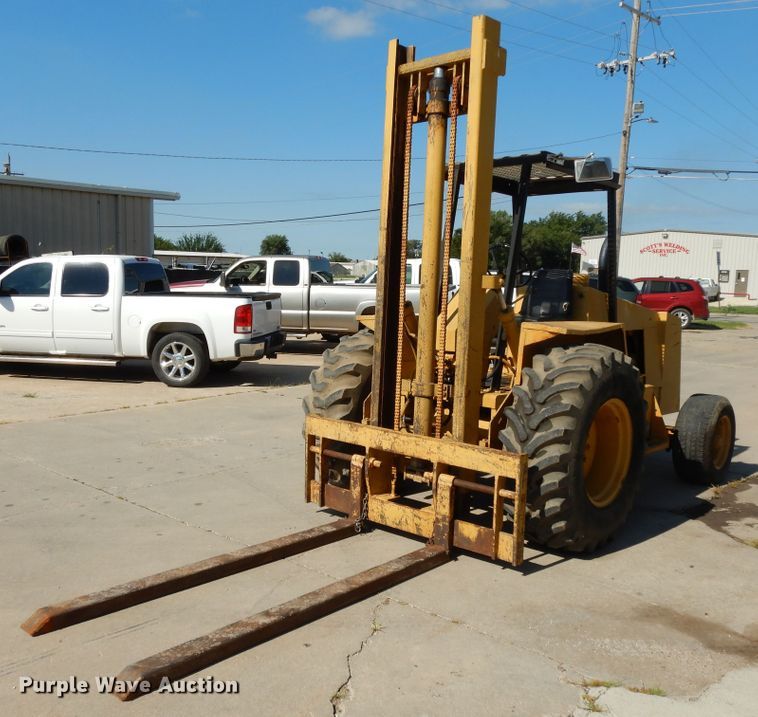 image for item DF5181 Allis Chalmers 705D forklift