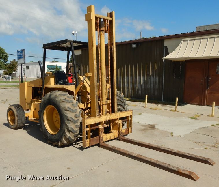 image for item DF5181 Allis Chalmers 705D forklift