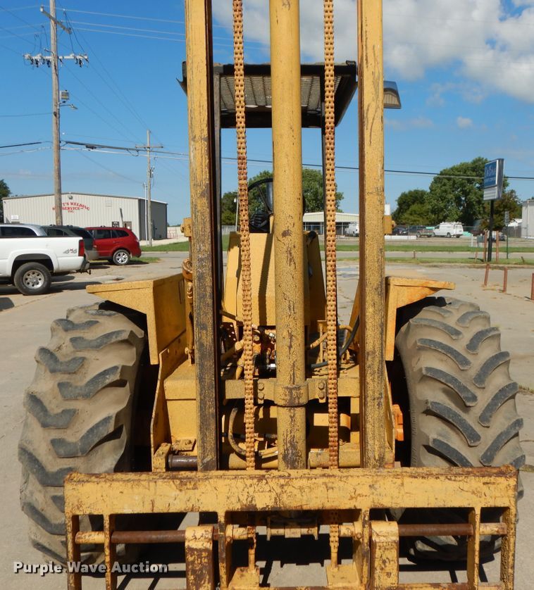 image for item DF5181 Allis Chalmers 705D forklift