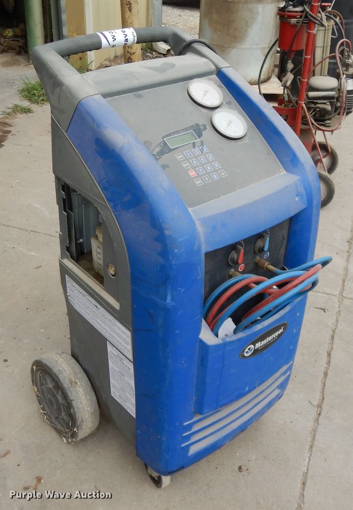 image for item DF5235 Mastercool 69788 AC machine