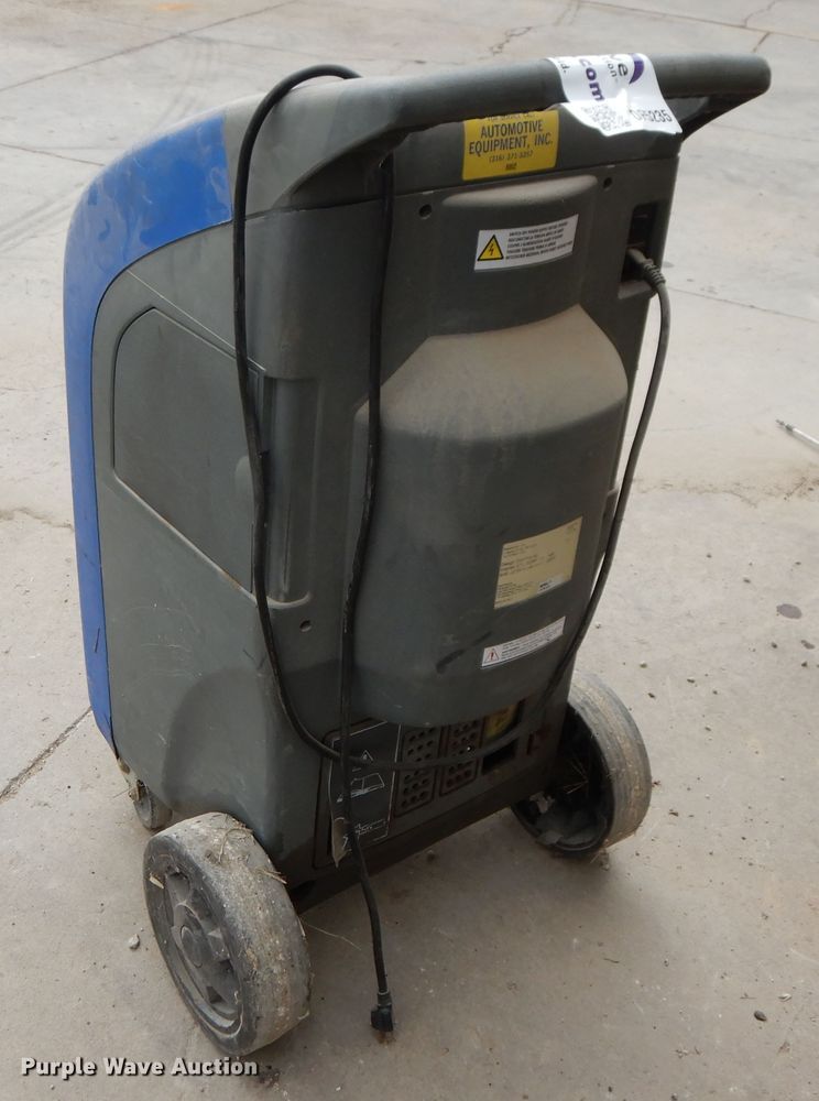 image for item DF5235 Mastercool 69788 AC machine