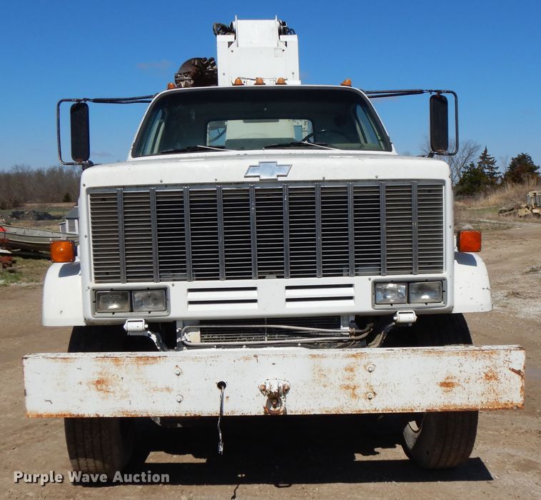 image for item DF6007 1986 Chevrolet C70 digger derrick truck
