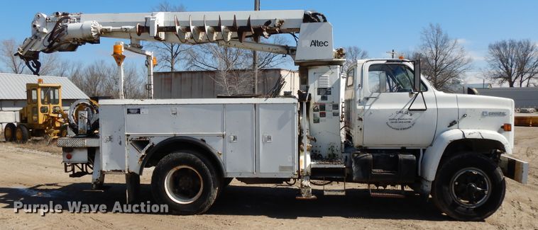 image for item DF6007 1986 Chevrolet C70 digger derrick truck