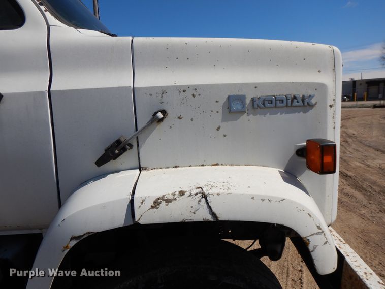 image for item DF6007 1986 Chevrolet C70 digger derrick truck