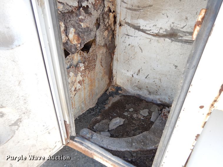 image for item DF6007 1986 Chevrolet C70 digger derrick truck