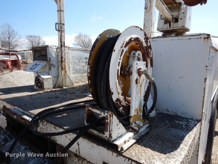 image for item DF6007 1986 Chevrolet C70 digger derrick truck