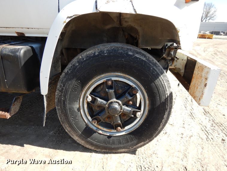 image for item DF6007 1986 Chevrolet C70 digger derrick truck