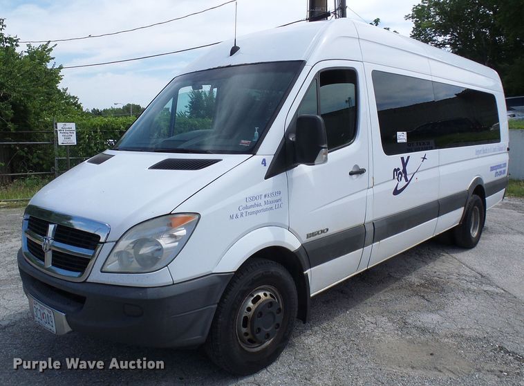 image for item DG1956 2008 Dodge Sprinter 3500  shuttle bus