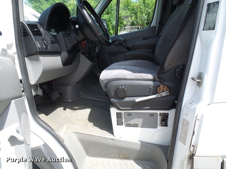 image for item DG1956 2008 Dodge Sprinter 3500  shuttle bus