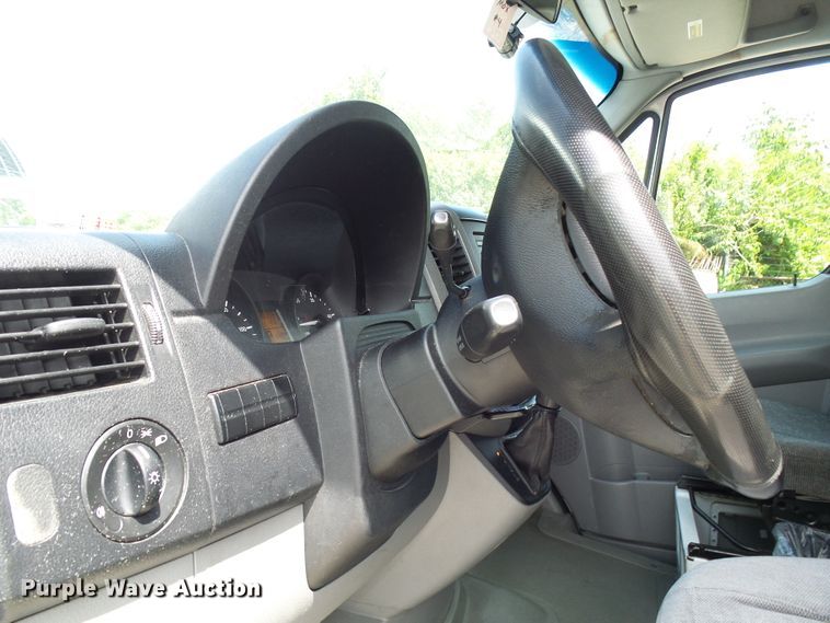 image for item DG1956 2008 Dodge Sprinter 3500  shuttle bus