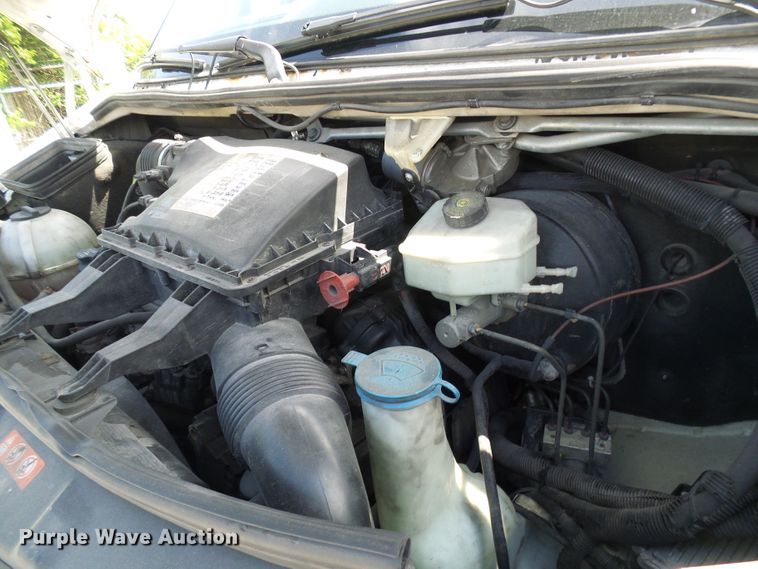 image for item DG1956 2008 Dodge Sprinter 3500  shuttle bus