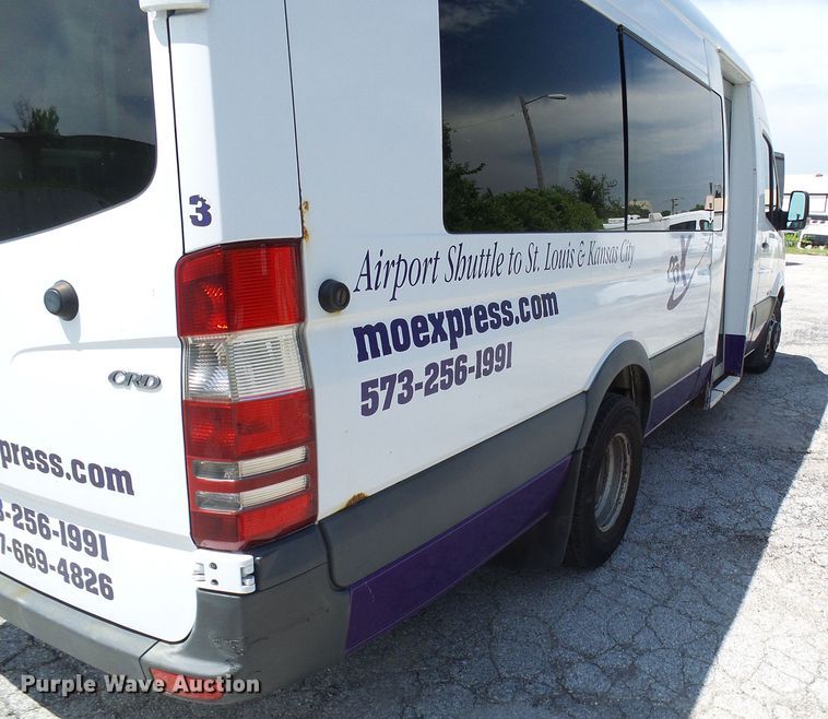 image for item DG1957 2007 Dodge Sprinter 3500  shuttle bus