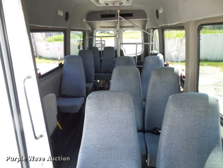 image for item DG1957 2007 Dodge Sprinter 3500  shuttle bus
