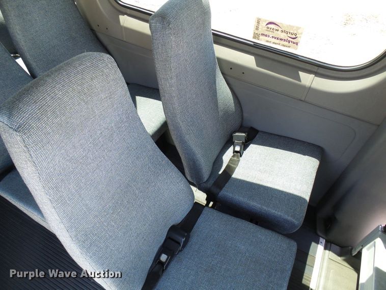 image for item DG1957 2007 Dodge Sprinter 3500  shuttle bus