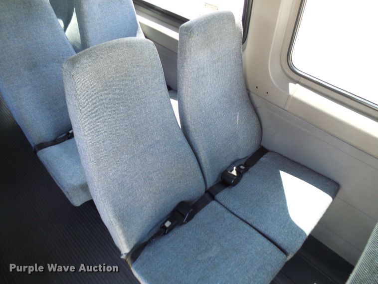 image for item DG1957 2007 Dodge Sprinter 3500  shuttle bus