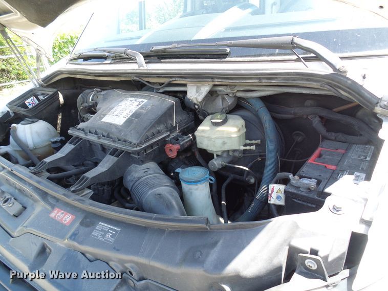 image for item DG1957 2007 Dodge Sprinter 3500  shuttle bus