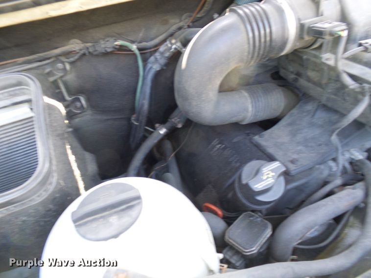 image for item DG1957 2007 Dodge Sprinter 3500  shuttle bus