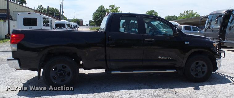 image for item DG1958 2008 Toyota Tundra  Double Cab pickup truck