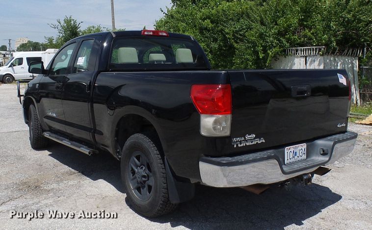 image for item DG1958 2008 Toyota Tundra  Double Cab pickup truck