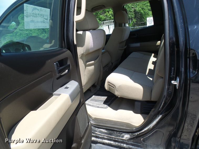 image for item DG1958 2008 Toyota Tundra  Double Cab pickup truck