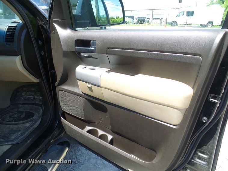 image for item DG1958 2008 Toyota Tundra  Double Cab pickup truck