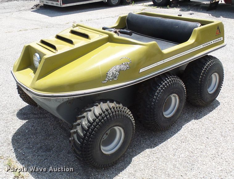 image for item DG1959 Allis Chalmers Terra Tiger 10  utility vehicle