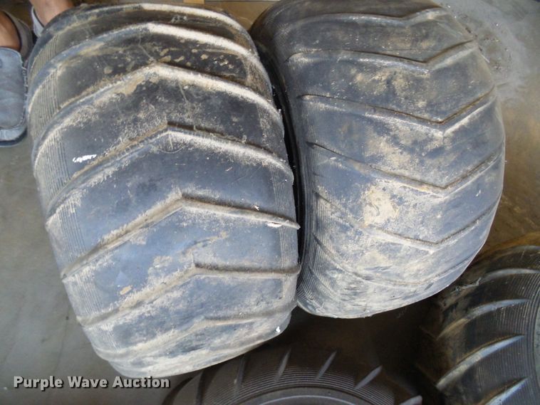 image for item DG1959 Allis Chalmers Terra Tiger 10  utility vehicle