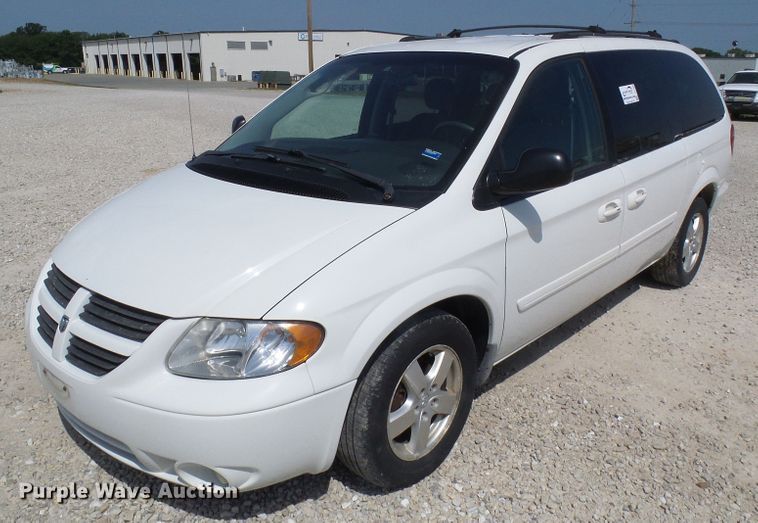 image for item DG1969 2006 Dodge Grand Caravan  van