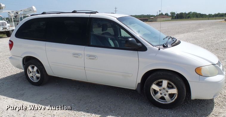 image for item DG1969 2006 Dodge Grand Caravan  van