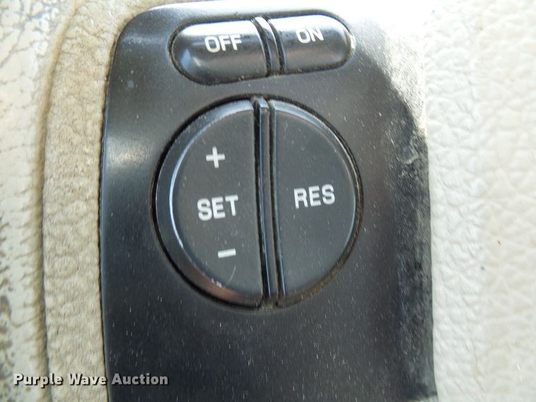 image for item DG1970 2006 Ford Explorer  SUV