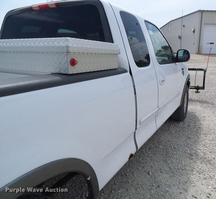 image for item DG1971 2003 Ford F150  SuperCab pickup truck