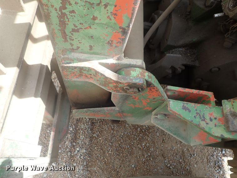 image for item DG2402 John Deere 2020  forklift