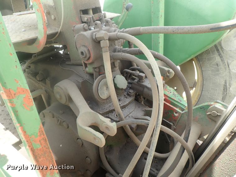 image for item DG2402 John Deere 2020  forklift