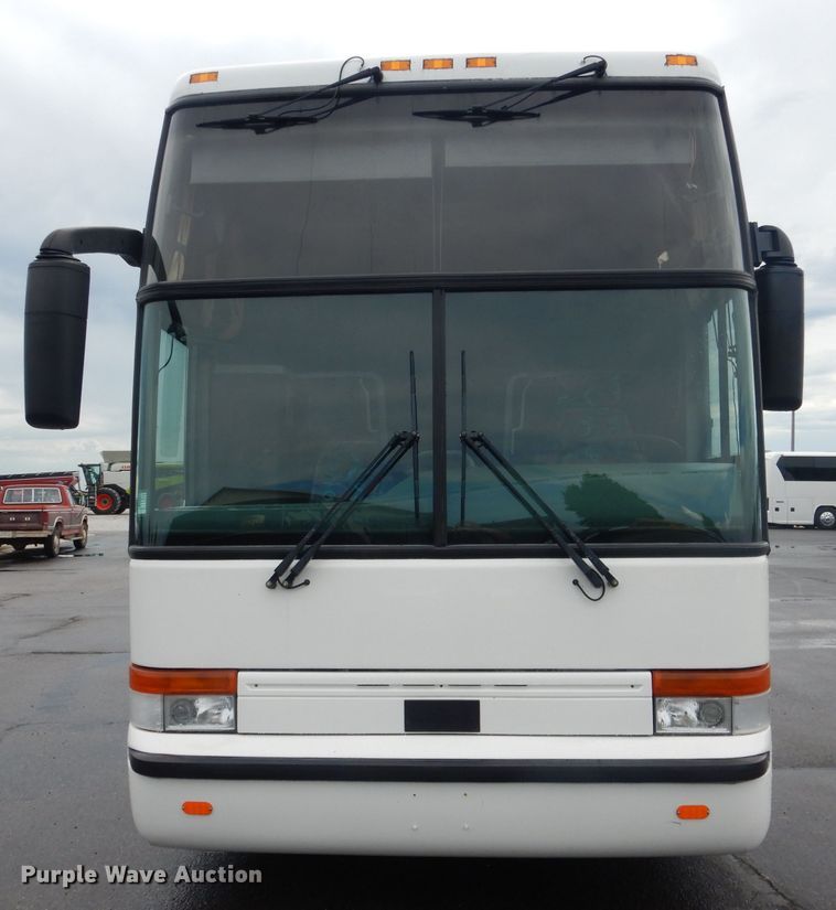 image for item DG4510 1999 Vanhool T2145  coach bus