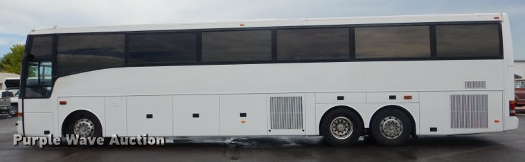 image for item DG4510 1999 Vanhool T2145  coach bus