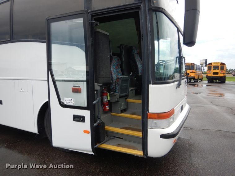 image for item DG4510 1999 Vanhool T2145  coach bus