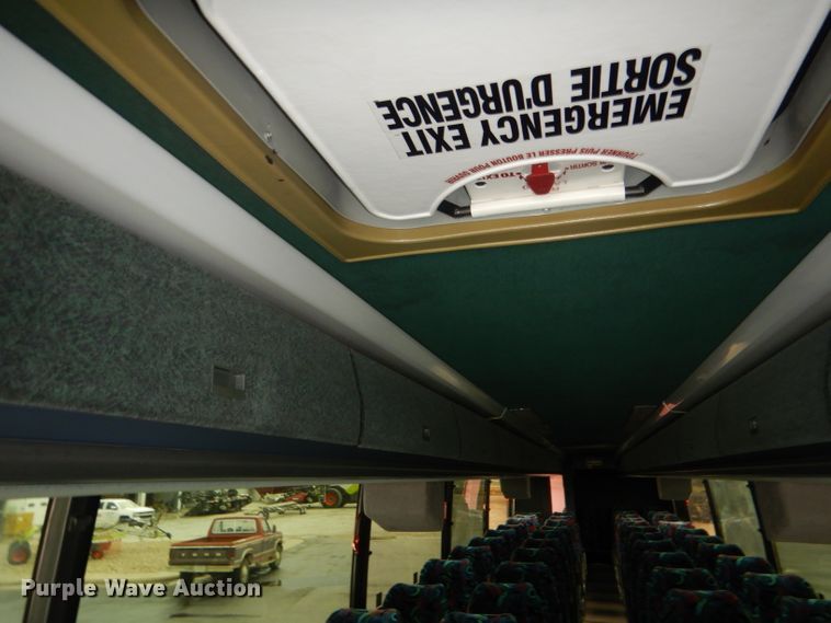 image for item DG4510 1999 Vanhool T2145  coach bus