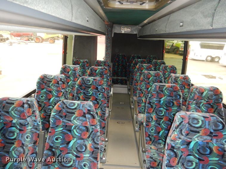 image for item DG4510 1999 Vanhool T2145  coach bus
