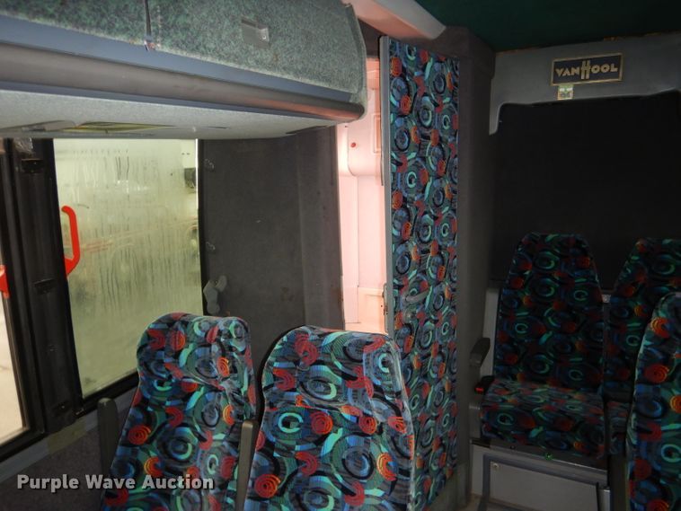 image for item DG4510 1999 Vanhool T2145  coach bus