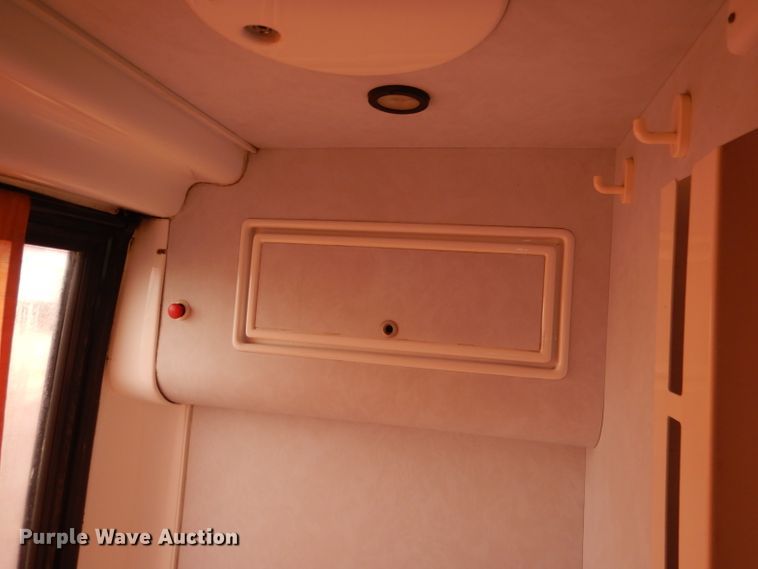 image for item DG4510 1999 Vanhool T2145  coach bus