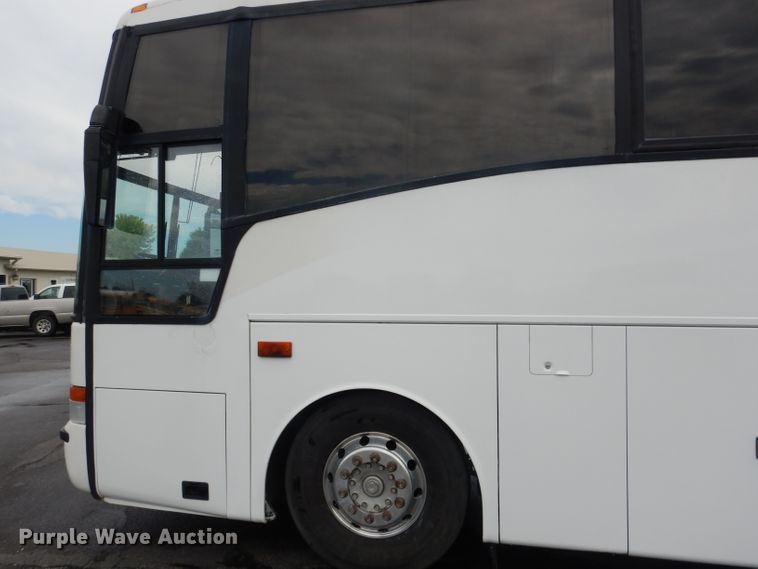 image for item DG4510 1999 Vanhool T2145  coach bus