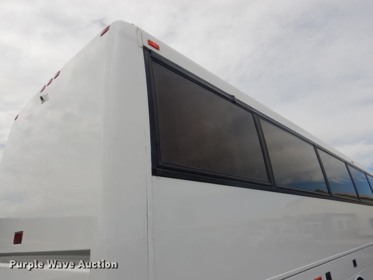 image for item DG4510 1999 Vanhool T2145  coach bus