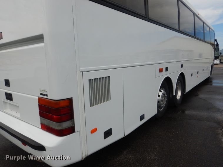 image for item DG4510 1999 Vanhool T2145  coach bus