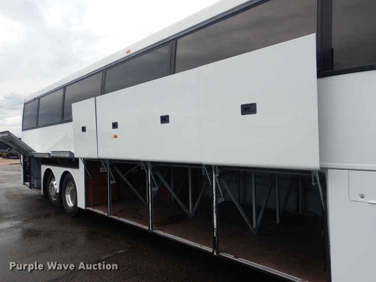 image for item DG4510 1999 Vanhool T2145  coach bus