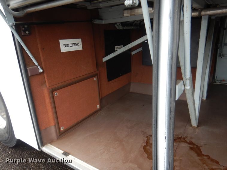 image for item DG4510 1999 Vanhool T2145  coach bus